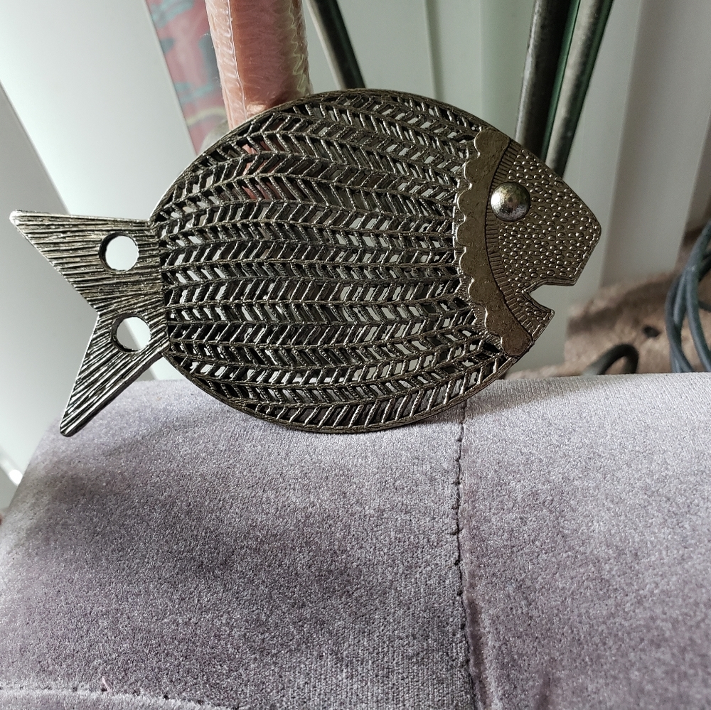Vintage silver Tone Metal La Mode Fashion Belt Buckle